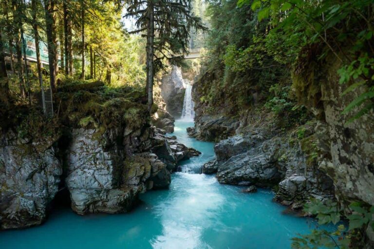 Mamquam Falls, Squamish, British Columbia